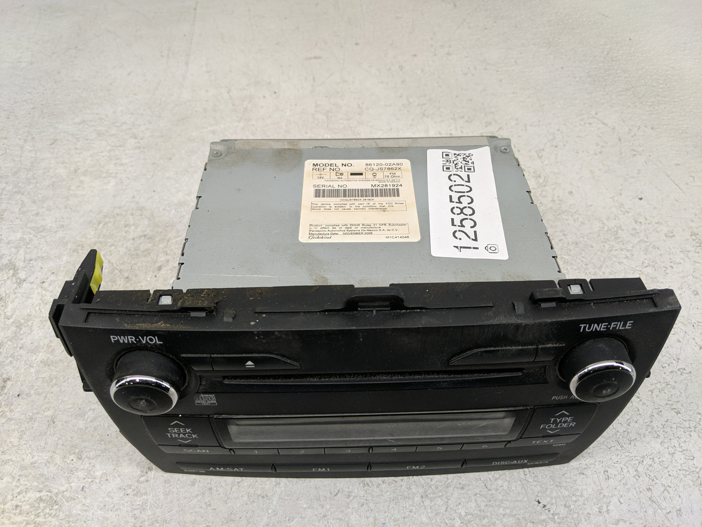 2009-2010 Toyota Corolla Radio AM FM Cd Player Receiver Replacement Fits Fits 2009 2010 OEM Used Auto Parts - Oemusedautopar