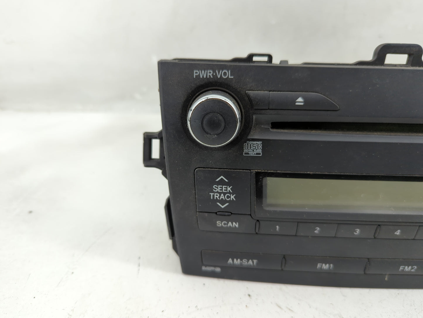 2009-2010 Toyota Corolla Radio AM FM Cd Player Receiver Replacement P/N:86120-02A90 Fits Fits 2009 2010 OEM Used Auto Parts 