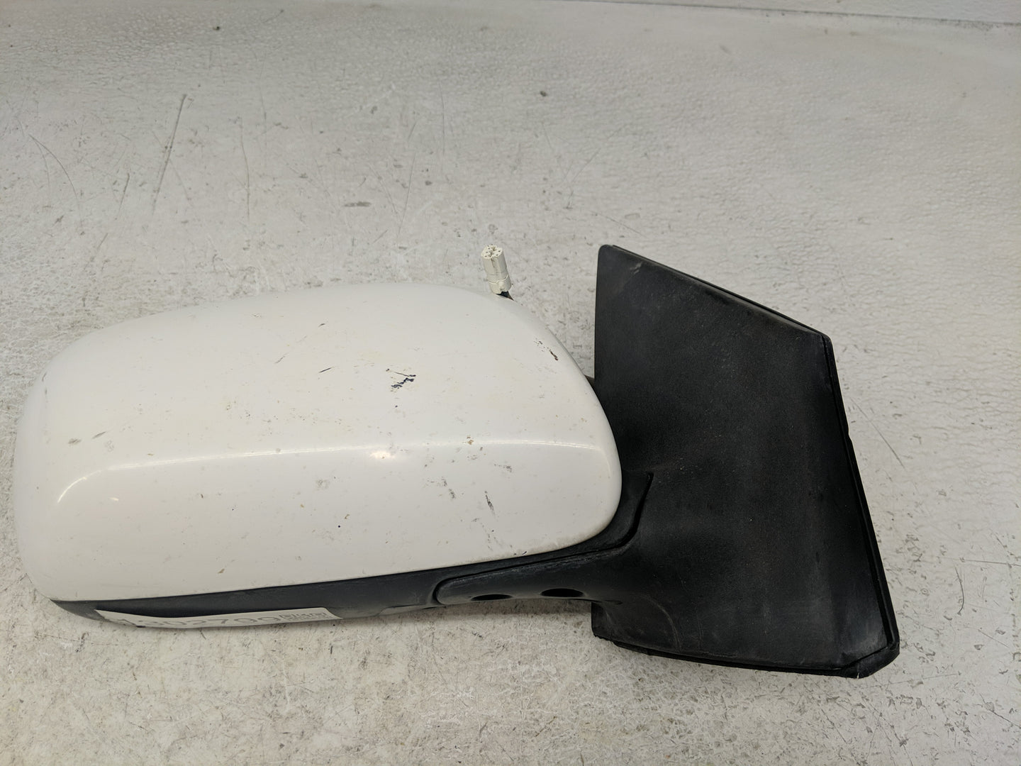 2009-2013 Toyota Corolla Passenger Side View Mirror - Right Door Mirror OEM Used - Oemusedautoparts1.com