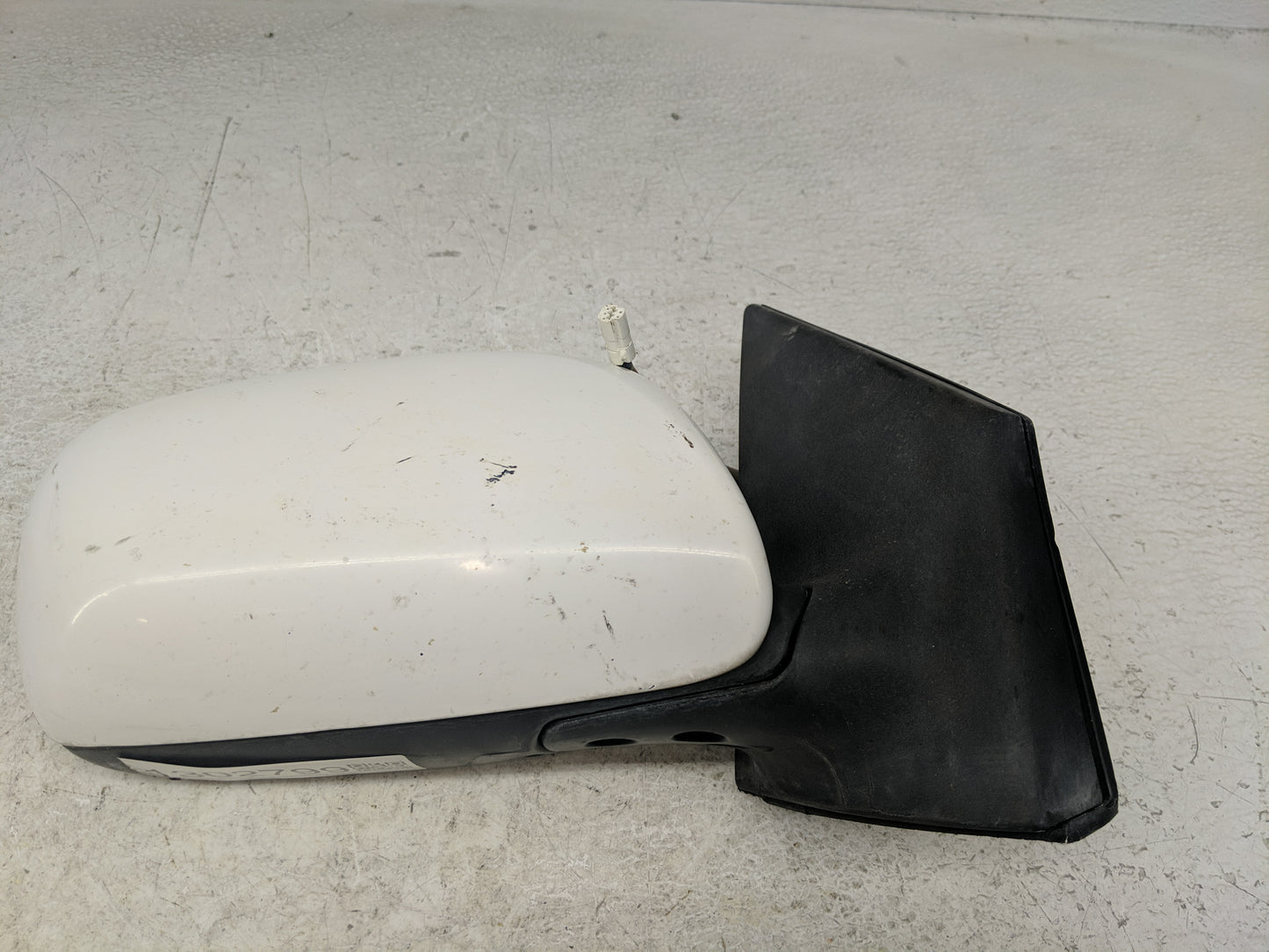 2009-2013 Toyota Corolla Passenger Side View Mirror - Right Door Mirror OEM Used - Oemusedautoparts1.com