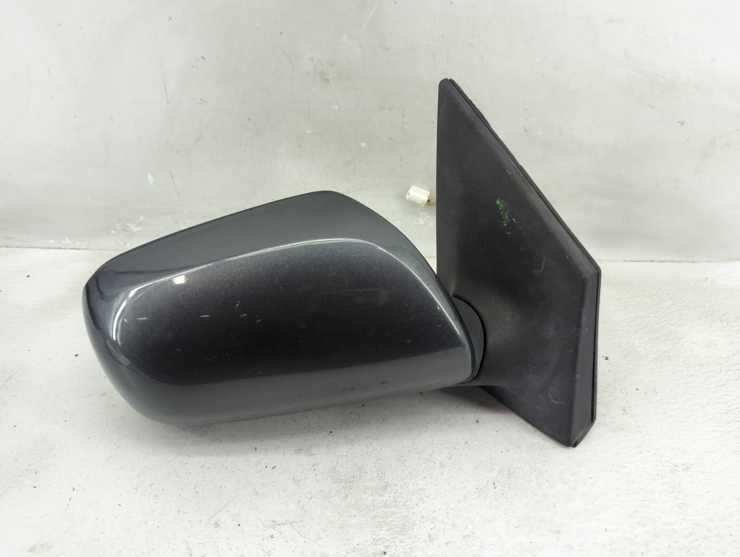 2009-2013 Toyota Corolla Passenger Side View Mirror - Right Door Mirror OEM Used - Oemusedautoparts1.com