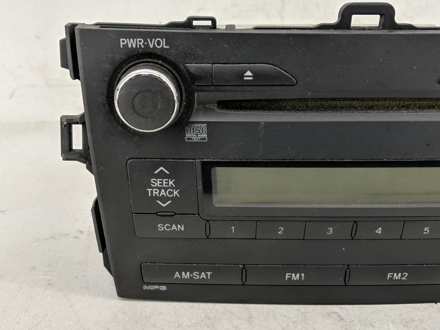 2009-2010 Toyota Corolla Radio AM FM Cd Player Receiver Replacement P/N:86120-02A90 Fits Fits 2009 2010 OEM Used Auto Parts 