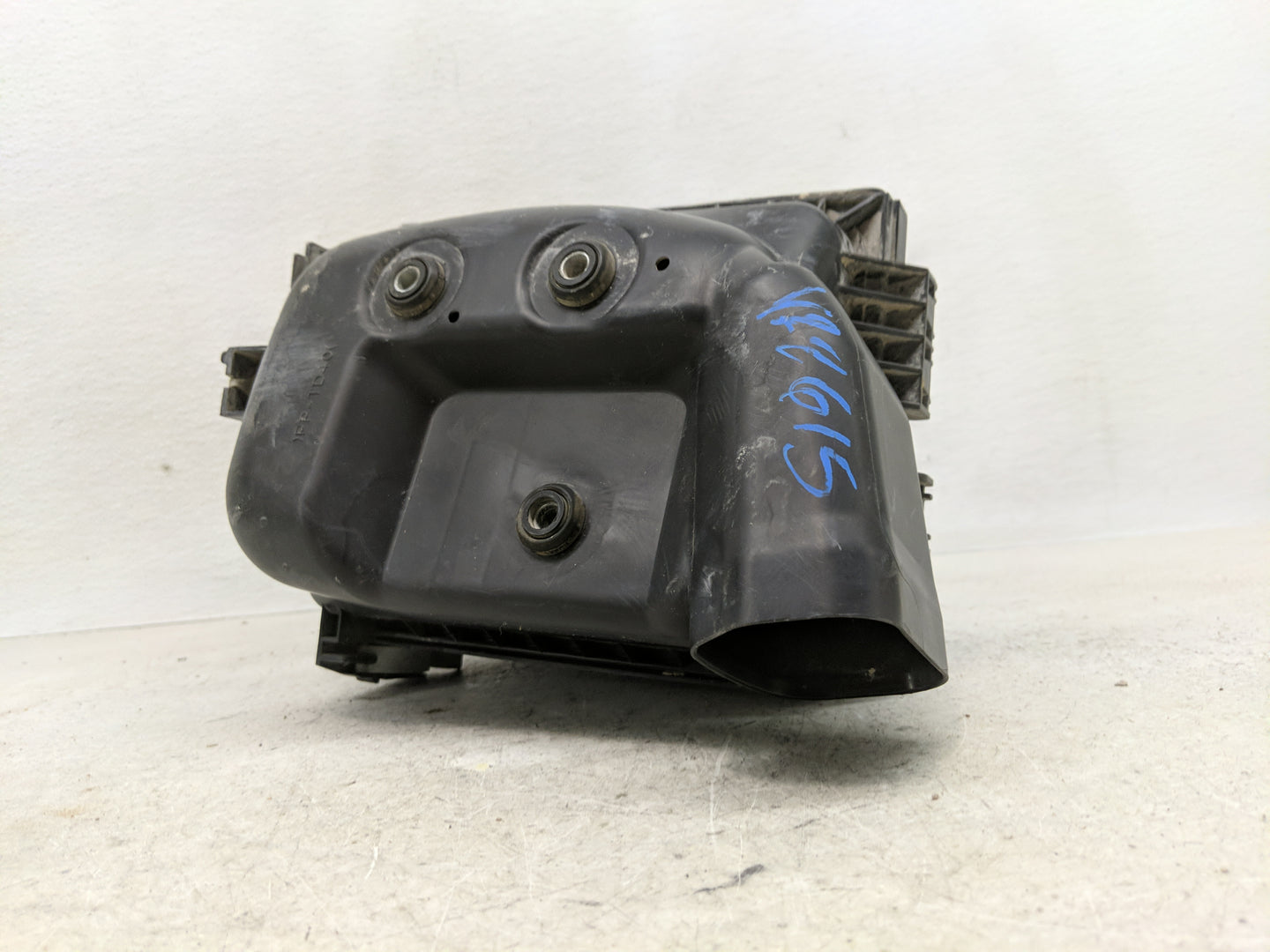 2009-2019 Toyota Corolla Air Cleaner Intake-duct Hose Tube - Oemusedautoparts1.com