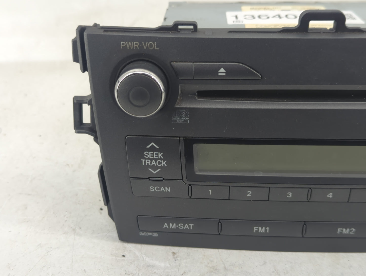 2009-2010 Toyota Corolla Radio AM FM Cd Player Receiver Replacement P/N:86120-02B00 86120-02A90 Fits Fits 2009 2010 OEM Used
