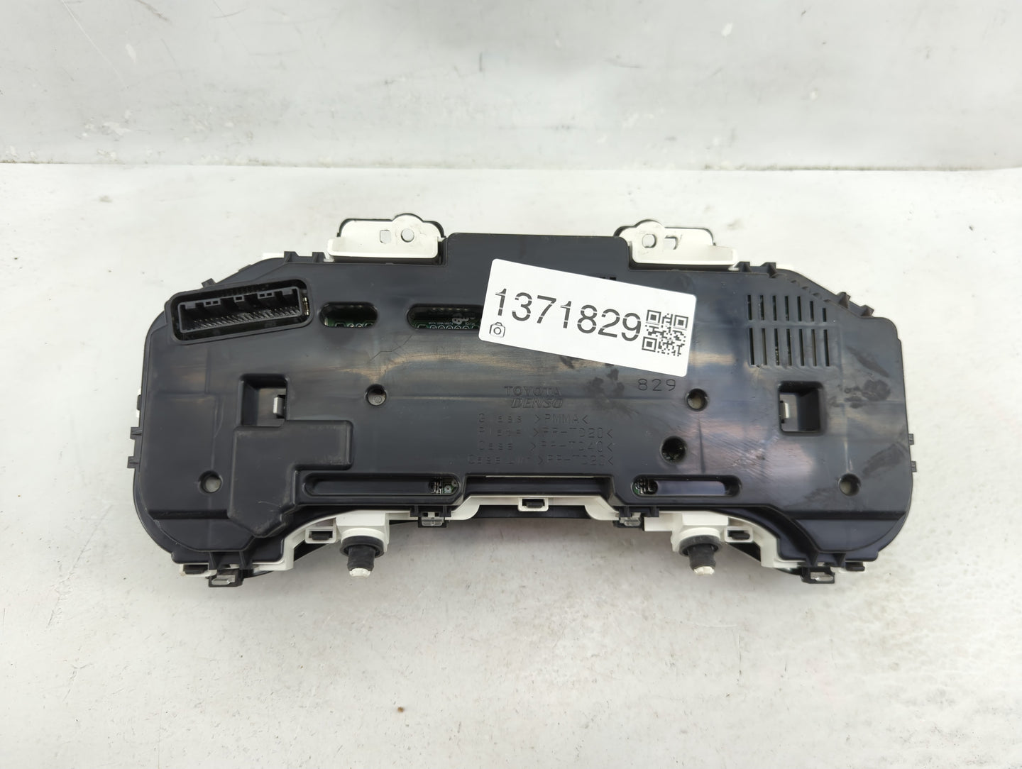 2010 Toyota Corolla Instrument Cluster Speedometer Gauges Fits OEM Used Auto Parts - Oemusedautoparts1.com
