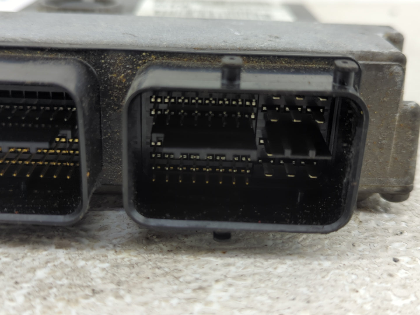 2009-2010 Toyota Corolla PCM Engine Control Computer ECU ECM PCU OEM P/N:89661-02M92 Fits Fits 2009 2010 OEM Used Auto Parts