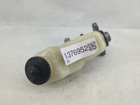 2010-2013 Toyota Corolla Brake Master Cylinder 1376952 - Oemusedautoparts1.com