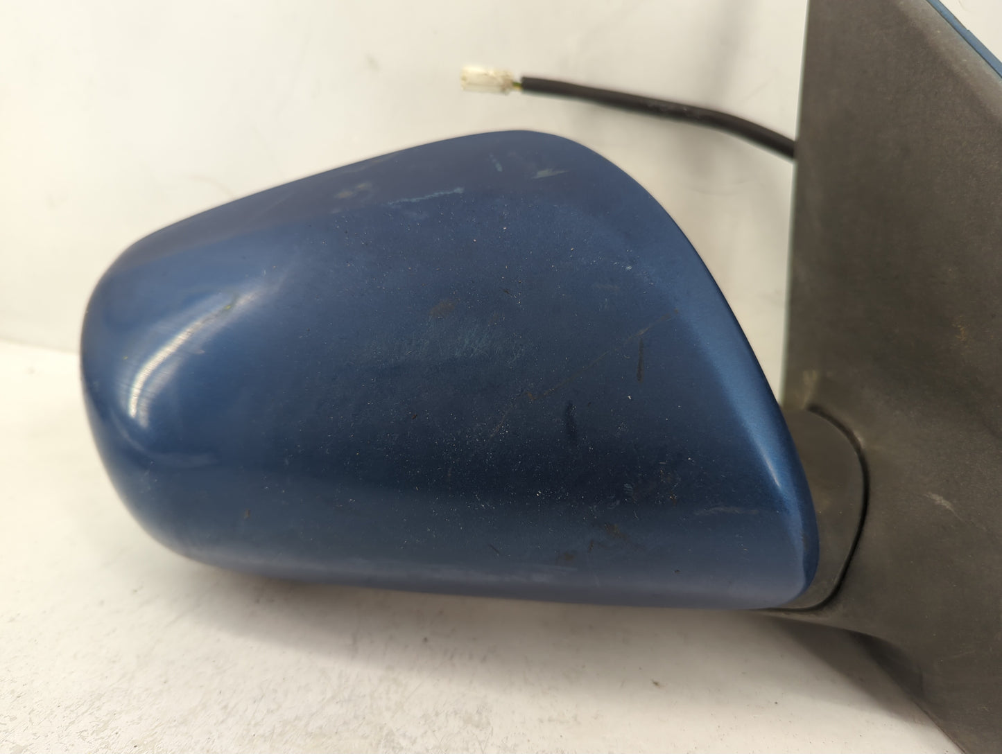 2009-2013 Toyota Corolla Passenger Side View Mirror - Right Door Mirror OEM Used - Oemusedautoparts1.com