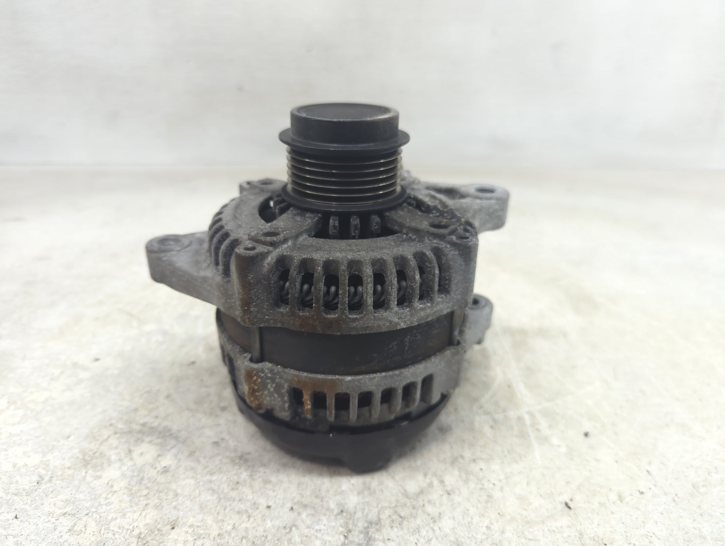 2009-2010 Toyota Corolla Alternator Replacement Generator Charging Assembly Engine OEM P/N:27060-0T041 Fits OEM Used Auto Pa