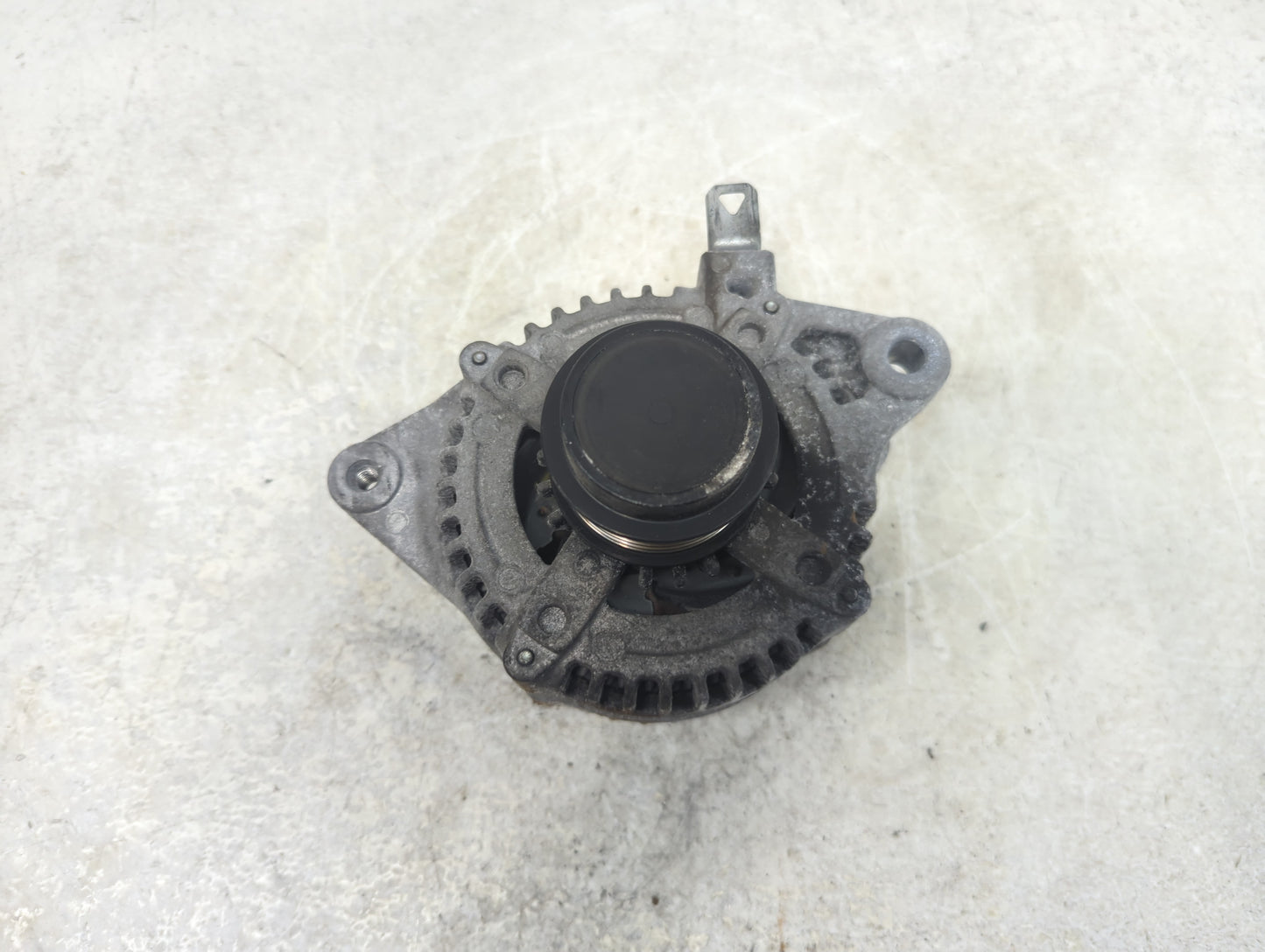 2009-2010 Toyota Corolla Alternator Replacement Generator Charging Assembly Engine OEM P/N:27060-0T041 Fits OEM Used Auto Pa