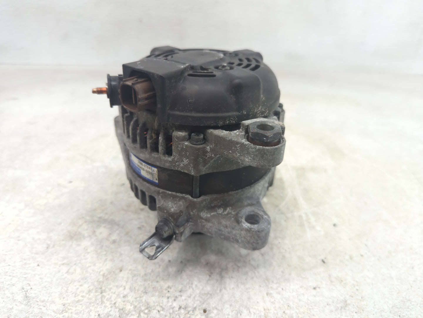 2009-2010 Toyota Corolla Alternator Replacement Generator Charging Assembly Engine OEM P/N:27060-0T041 Fits OEM Used Auto Pa