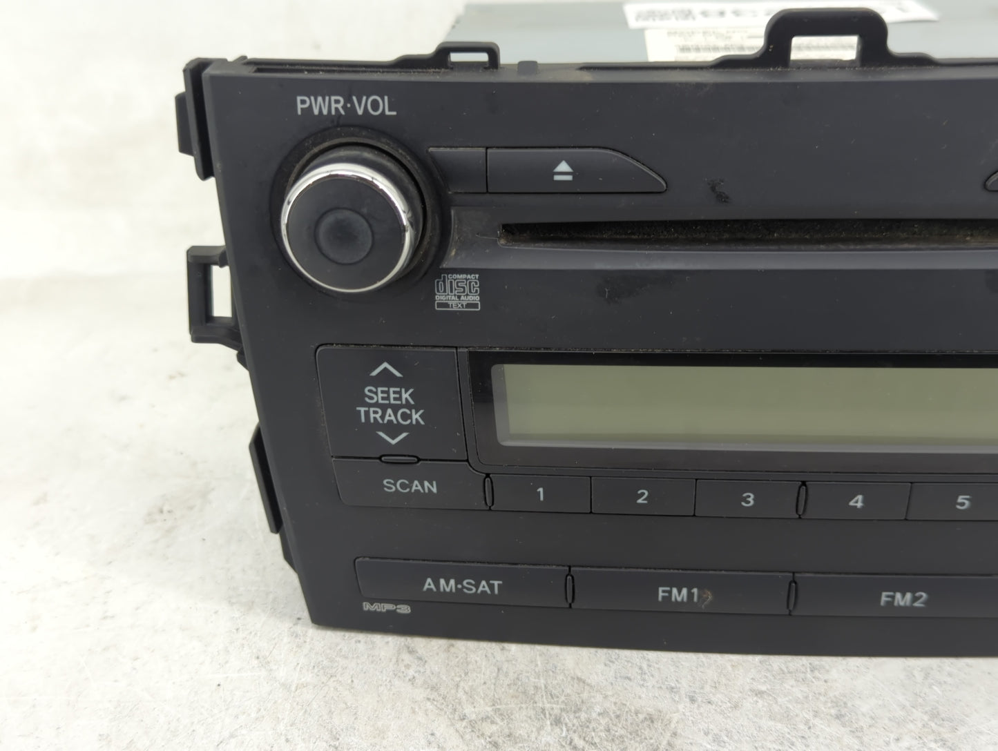 2009-2010 Toyota Corolla Radio AM FM Cd Player Receiver Replacement P/N:86120-02B10 Fits Fits 2009 2010 OEM Used Auto Parts 