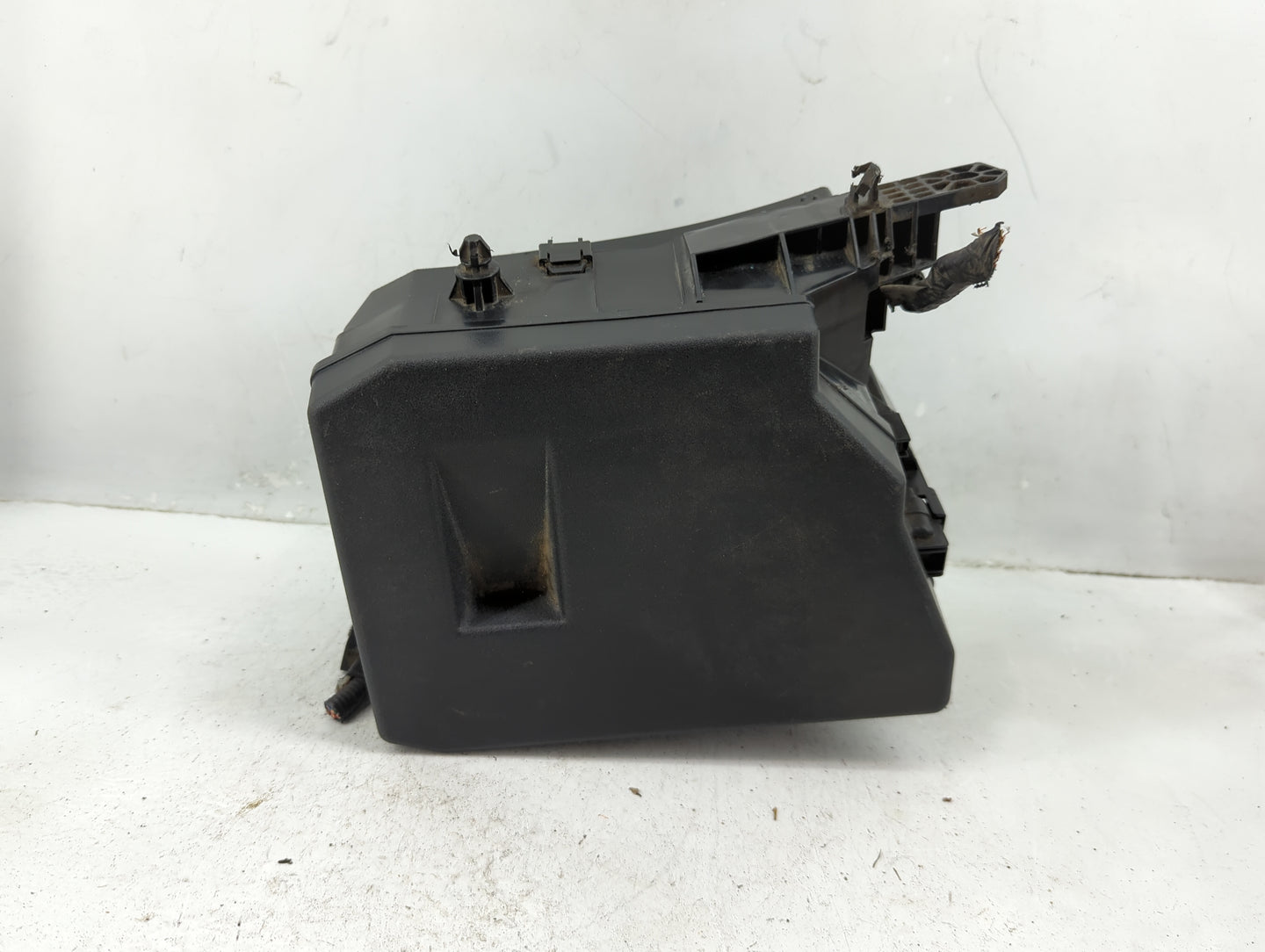 2009-2013 Toyota Corolla Fusebox Fuse Box Panel Relay Module P/N:82662-02270 Fits Fits 2009 2010 2011 2012 2013 2014 OEM Use