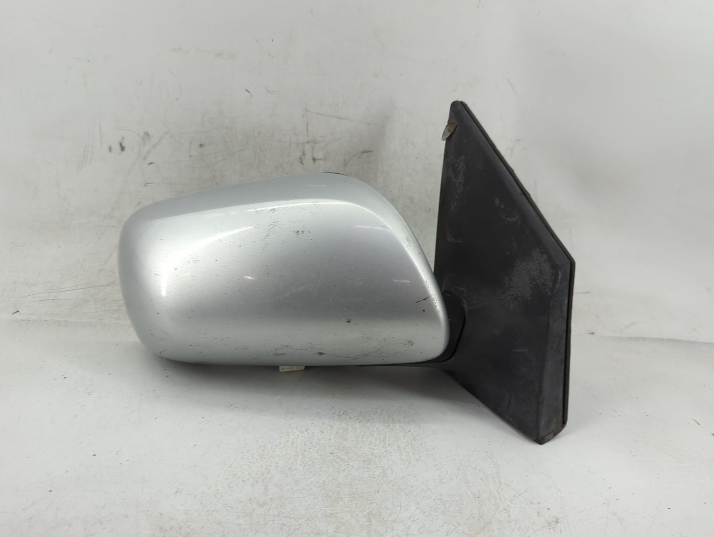 2009-2013 Toyota Corolla Passenger Side View Mirror - Right Door Mirror OEM Used - Oemusedautoparts1.com