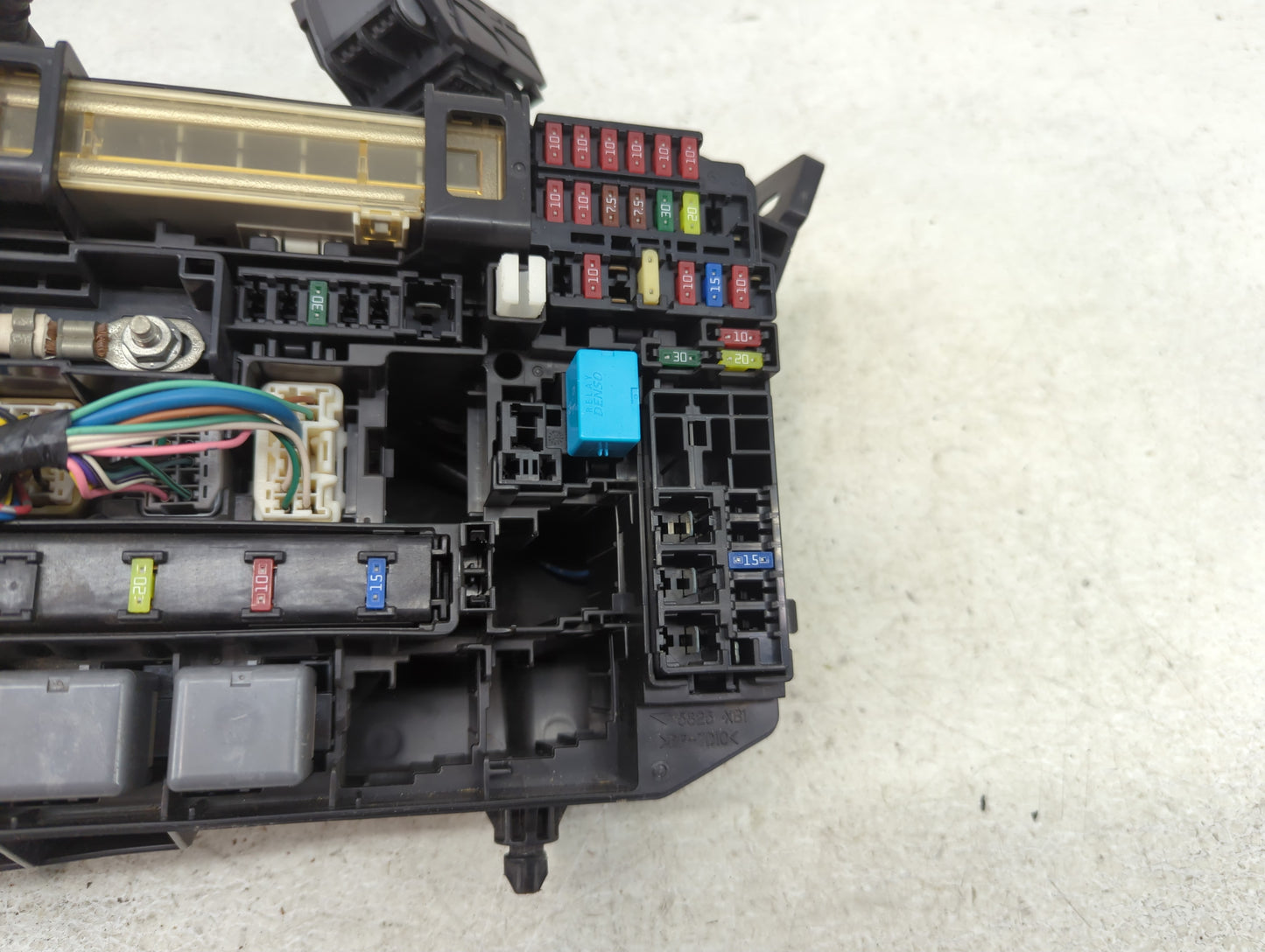 2009-2013 Toyota Corolla Fusebox Fuse Box Panel Relay Module P/N:82662-02270 Fits Fits 2009 2010 2011 2012 2013 2014 OEM Use