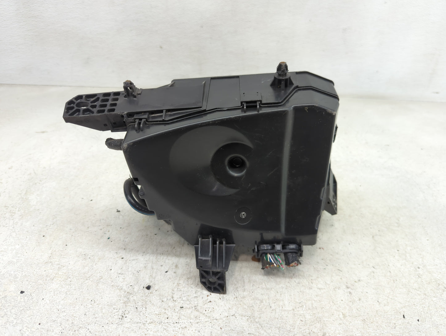 2009-2013 Toyota Corolla Fusebox Fuse Box Panel Relay Module P/N:82662-02270 Fits Fits 2009 2010 2011 2012 2013 2014 OEM Use