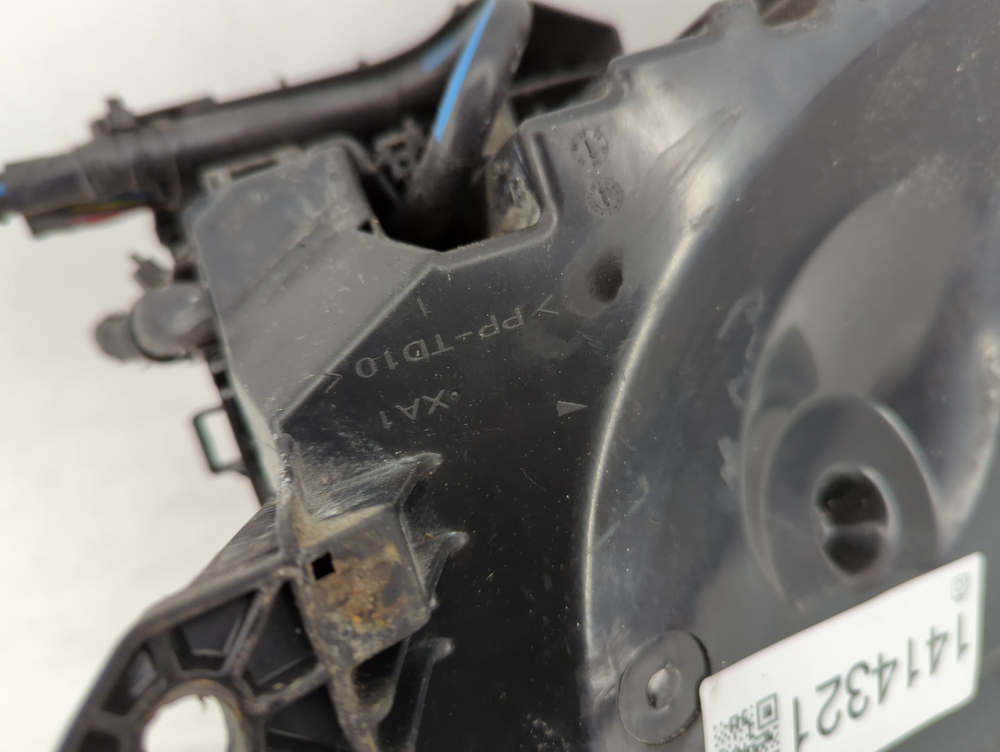 2009-2013 Toyota Corolla Fusebox Fuse Box Panel Relay Module Fits Fits 2009 2010 2011 2012 2013 2014 OEM Used Auto Parts - O