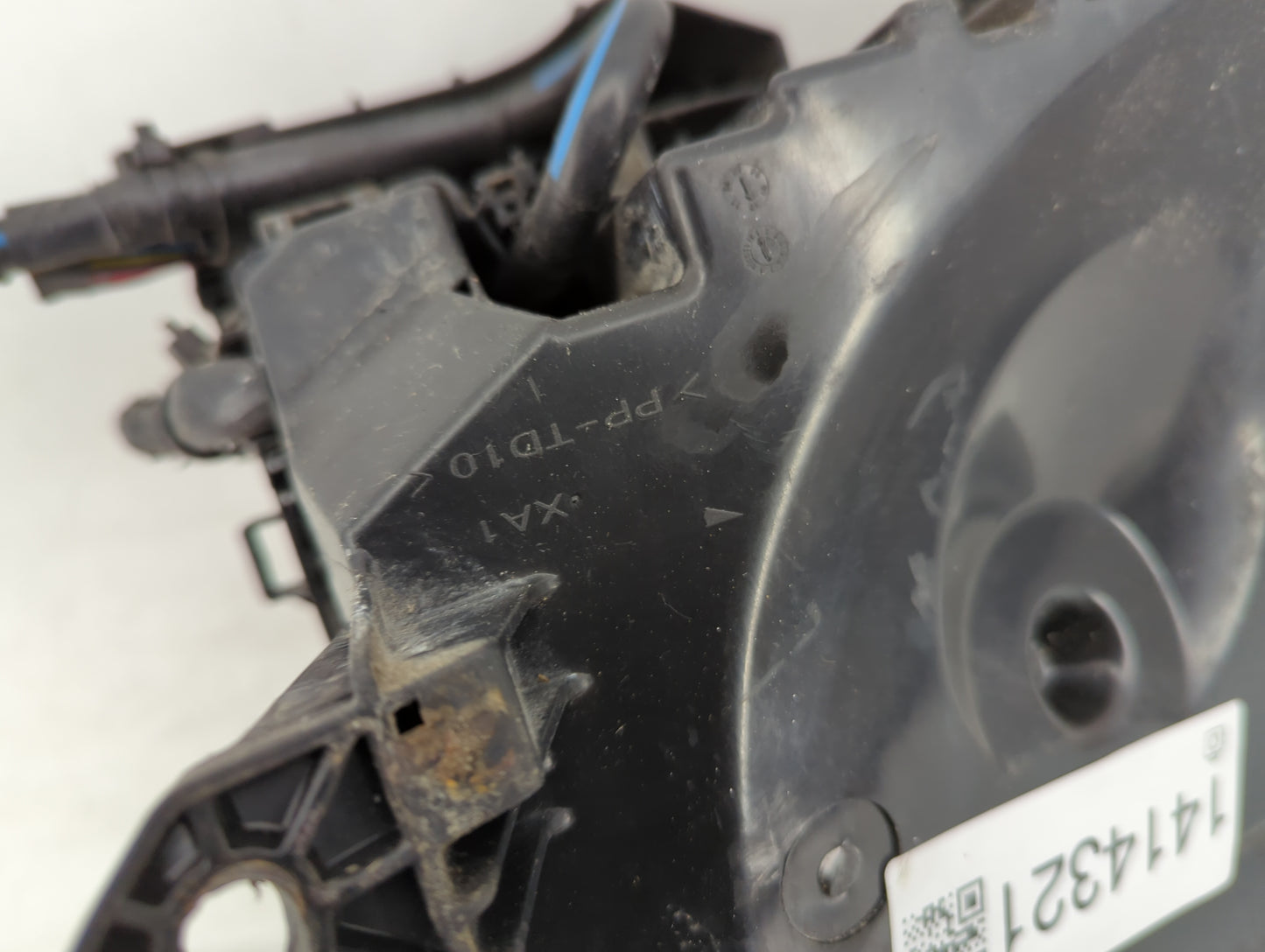 2009-2013 Toyota Corolla Fusebox Fuse Box Panel Relay Module Fits Fits 2009 2010 2011 2012 2013 2014 OEM Used Auto Parts - O