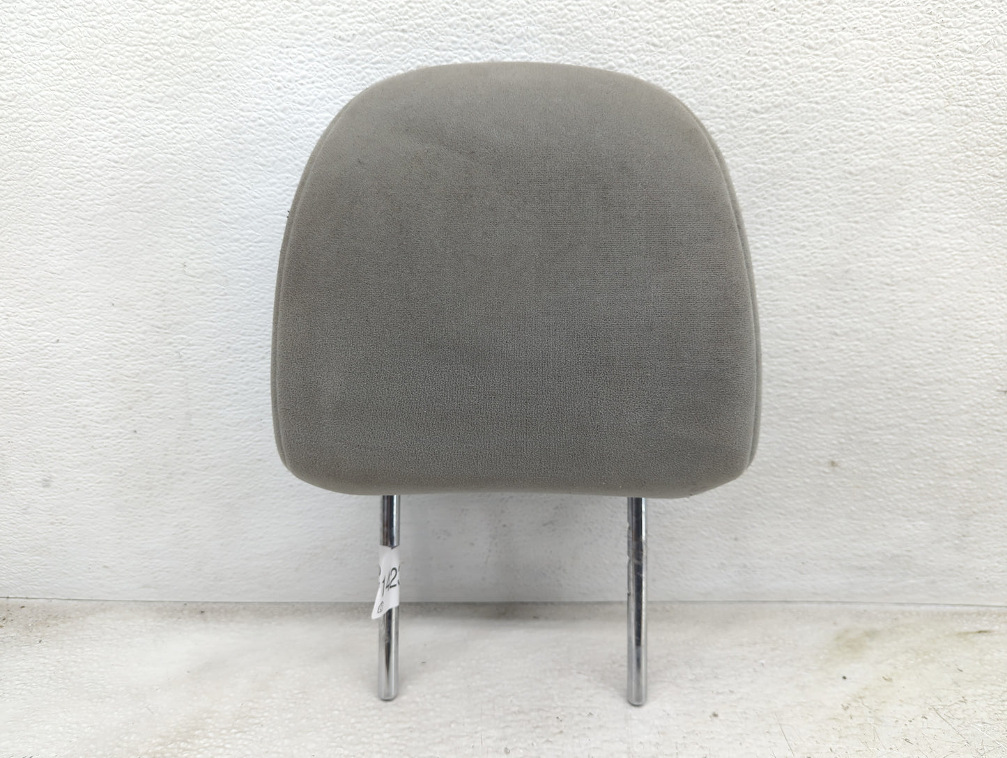2009-2010 Toyota Corolla Headrest Head Rest Front Driver Passenger Seat Fits Fits 2009 2010 OEM Used Auto Parts - Oemusedaut