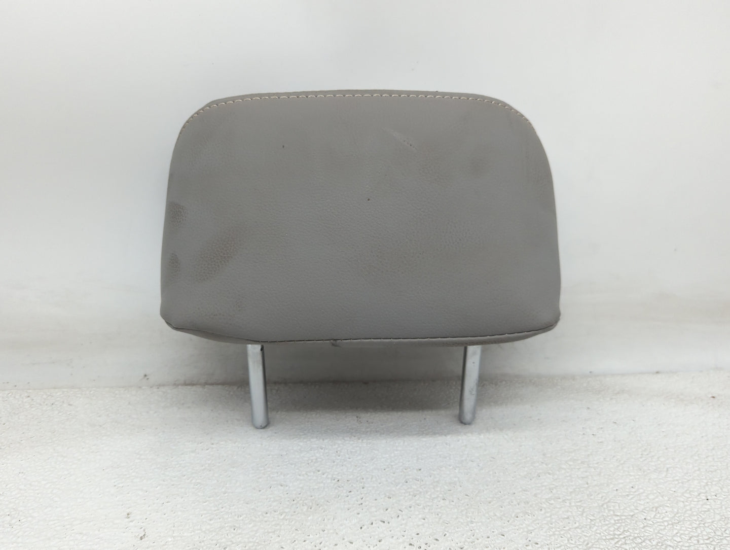 2009-2010 Toyota Corolla Headrest Head Rest Rear Seat Fits Fits 2009 2010 OEM Used Auto Parts - Oemusedautoparts1.com