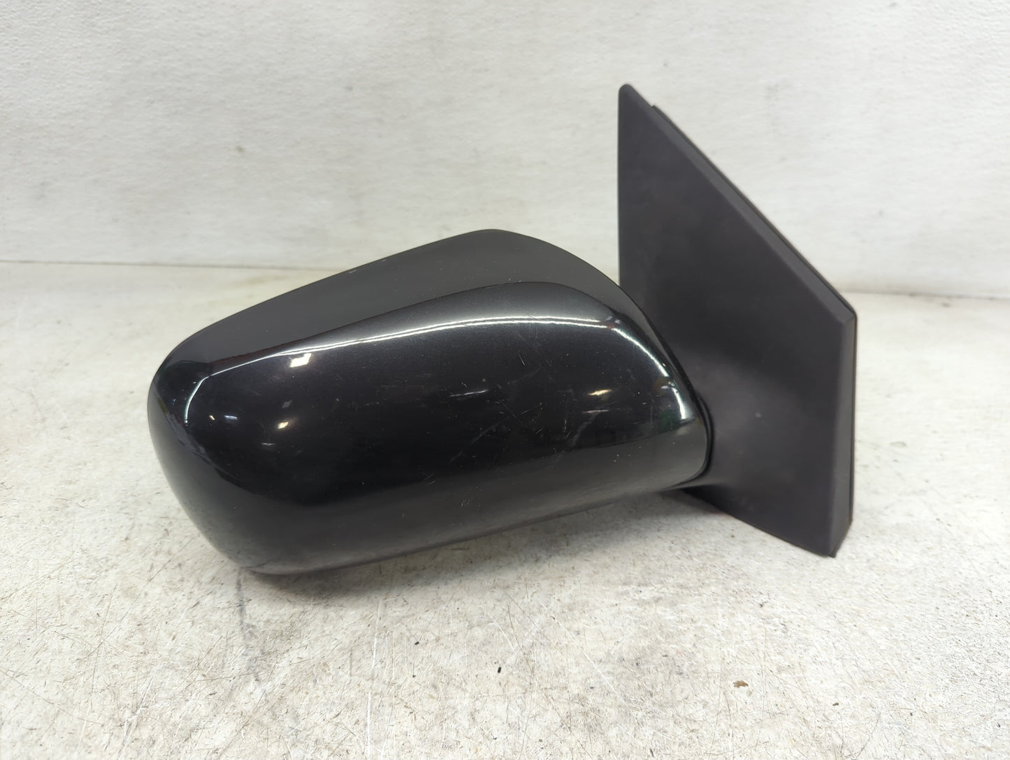 2009-2013 Toyota Corolla Passenger Side View Mirror - Right Door Mirror OEM Used - Oemusedautoparts1.com