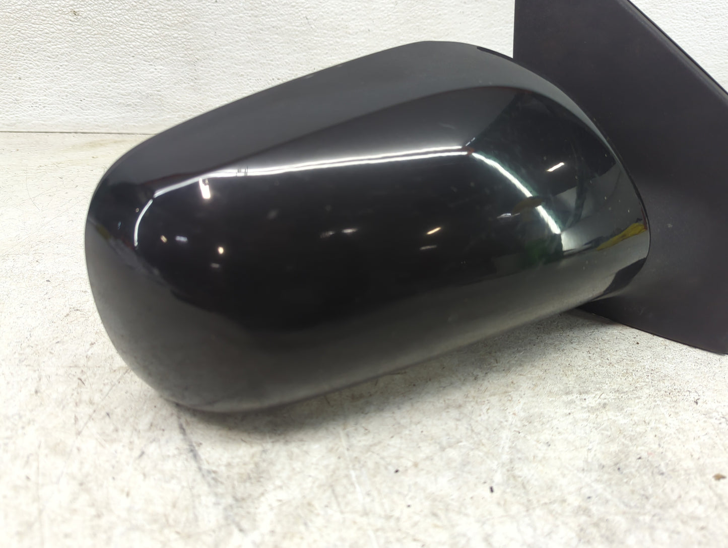 2009-2013 Toyota Corolla Passenger Side View Mirror - Right Door Mirror OEM Used - Oemusedautoparts1.com