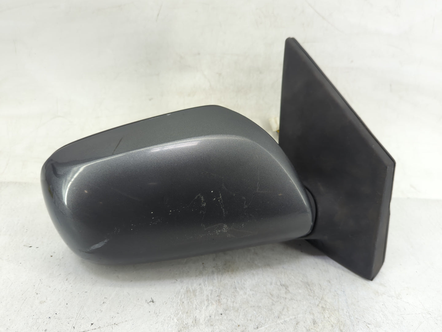 2009-2013 Toyota Corolla Passenger Side View Mirror - Right Door Mirror OEM Used - Oemusedautoparts1.com