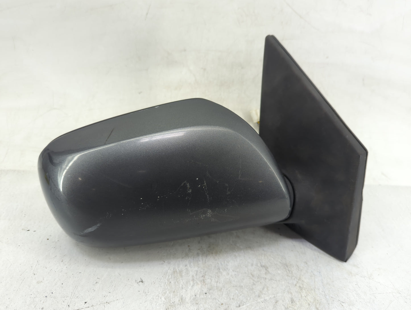 2009-2013 Toyota Corolla Passenger Side View Mirror - Right Door Mirror OEM Used - Oemusedautoparts1.com