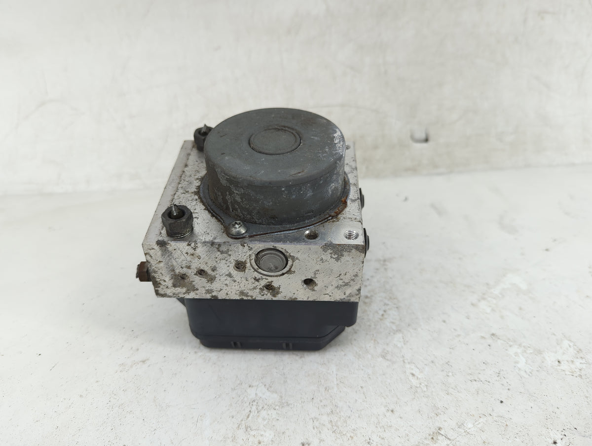 2009-2010 Toyota Corolla Anti-Lock Brake ABS Pump Module Actuator OEM P/N:116040-30070 Fits Fits 2009 2010 OEM Used Auto Par