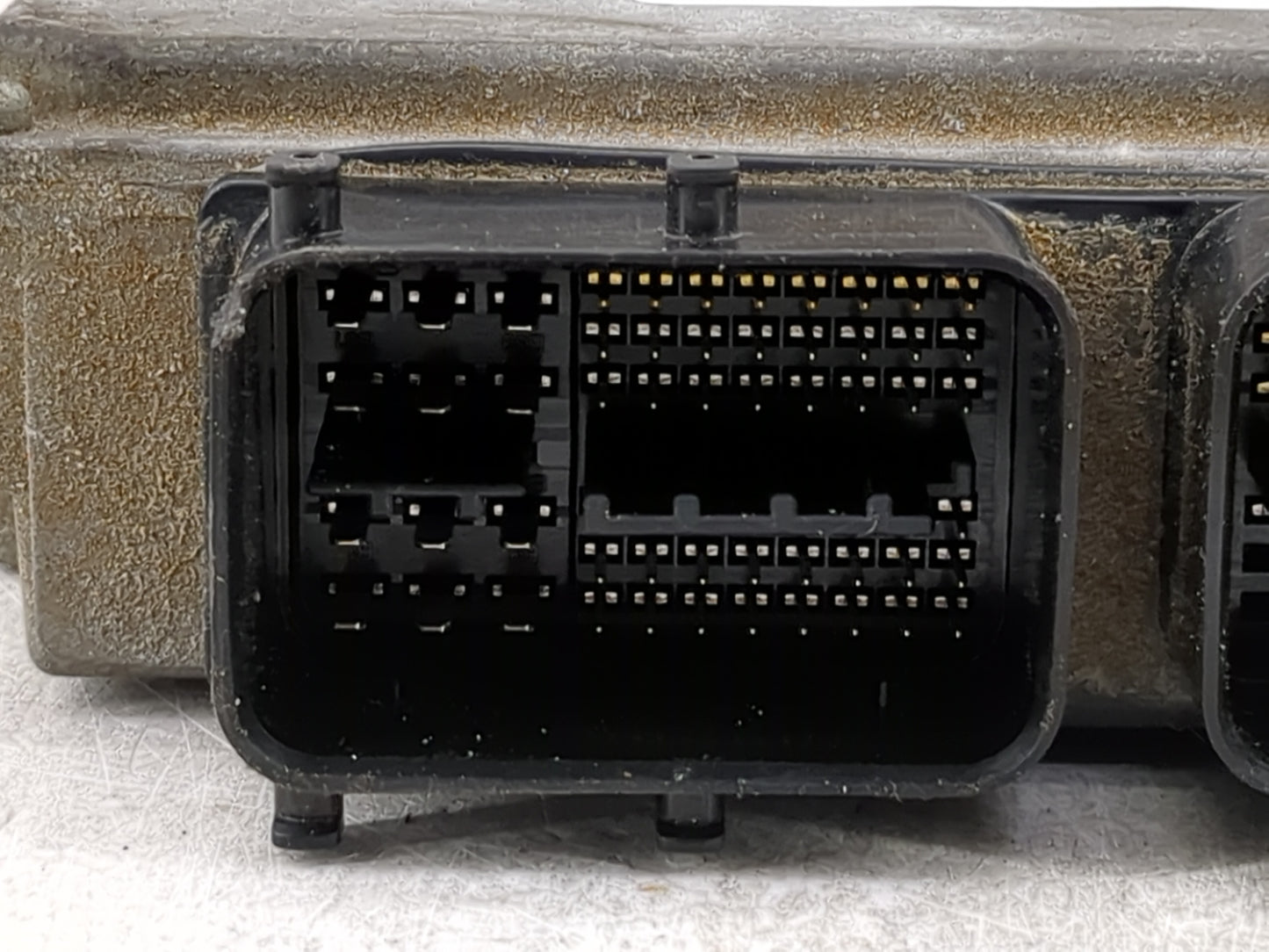 2009-2010 Toyota Corolla PCM Engine Control Computer ECU ECM PCU OEM P/N:89661-02F52 28244085 Fits Fits 2009 2010 OEM Used A