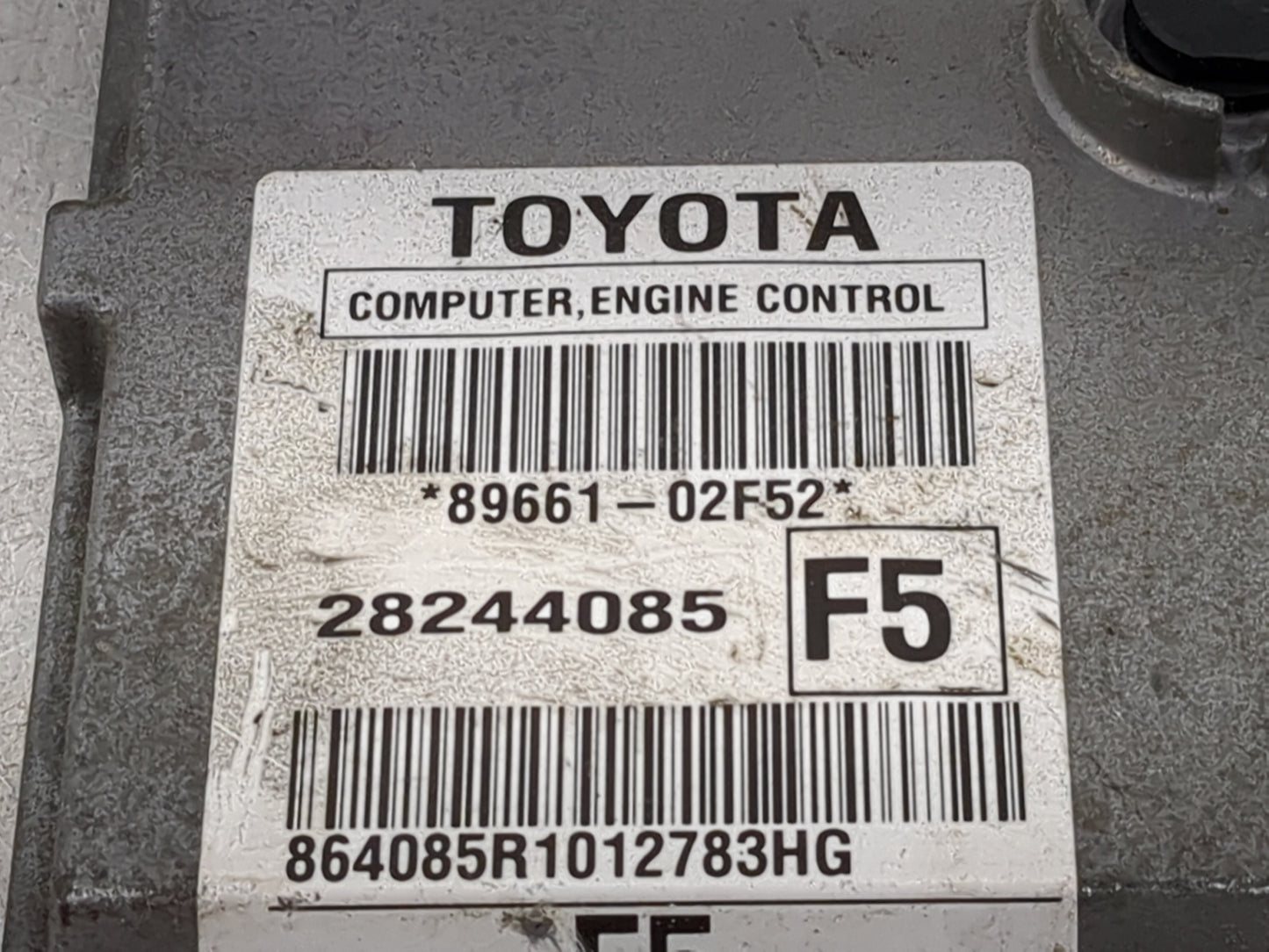 2009-2010 Toyota Corolla PCM Engine Control Computer ECU ECM PCU OEM P/N:89661-02F52 28244085 Fits Fits 2009 2010 OEM Used A