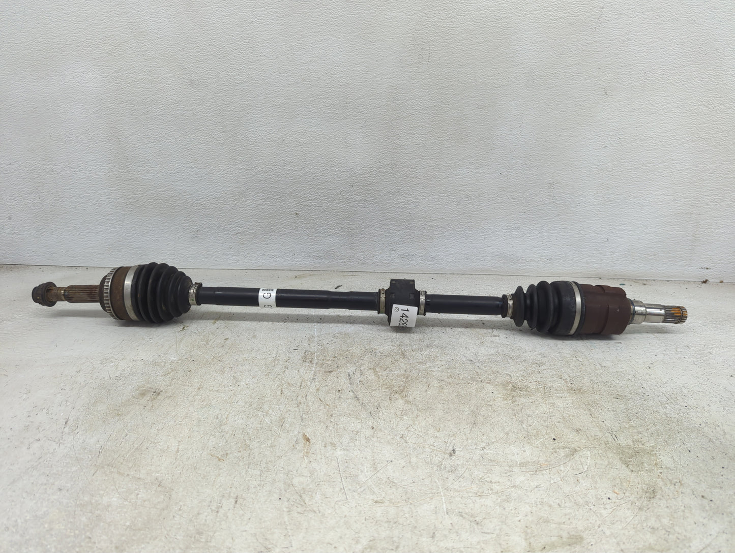 2009-2019 Toyota Corolla Axle Shaft Front Passenger Cv C/v - Oemusedautoparts1.com