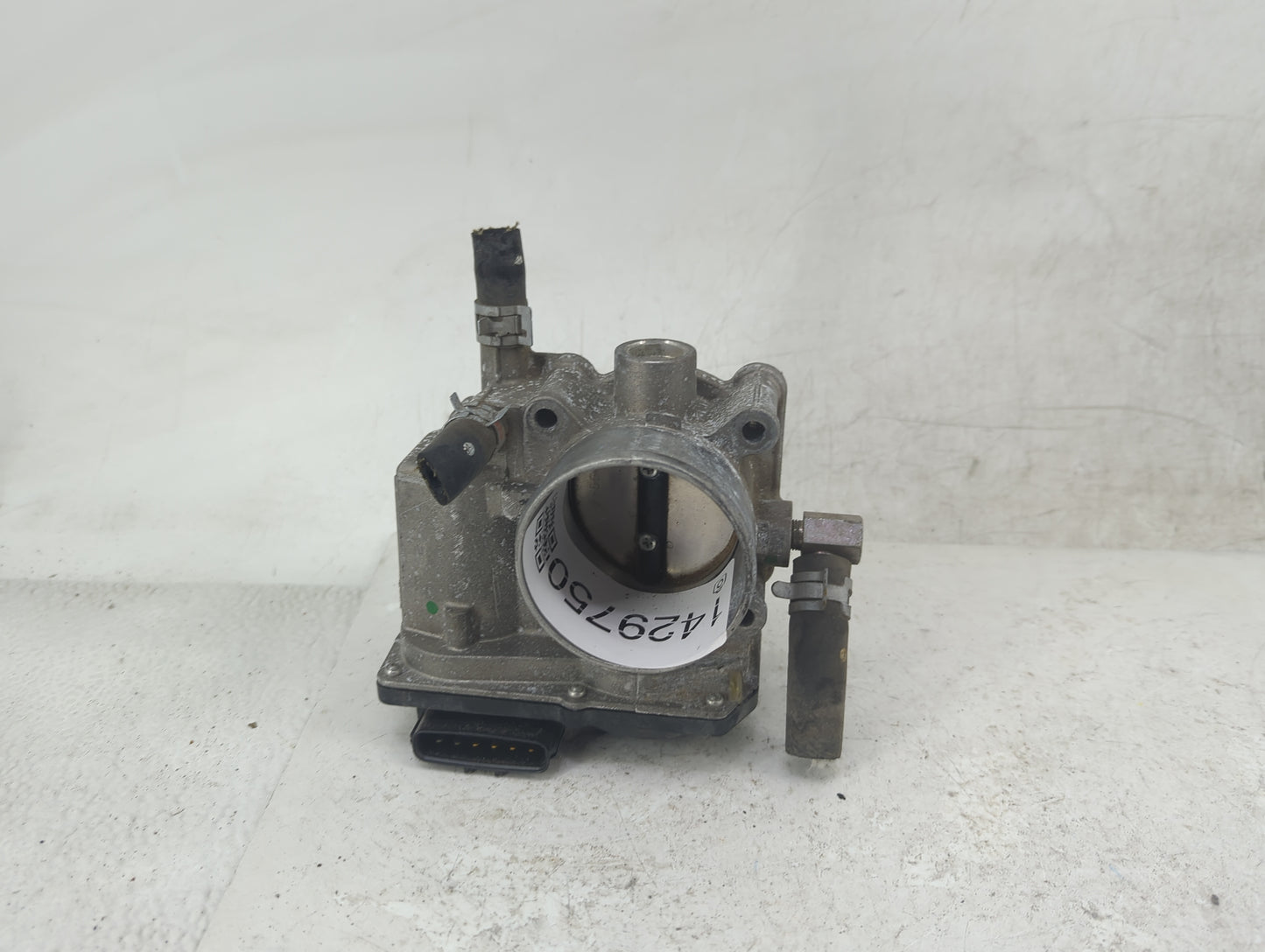 2010 Toyota Corolla Throttle Body P/N:22030-0T070 Fits OEM Used Auto Parts - Oemusedautoparts1.com
