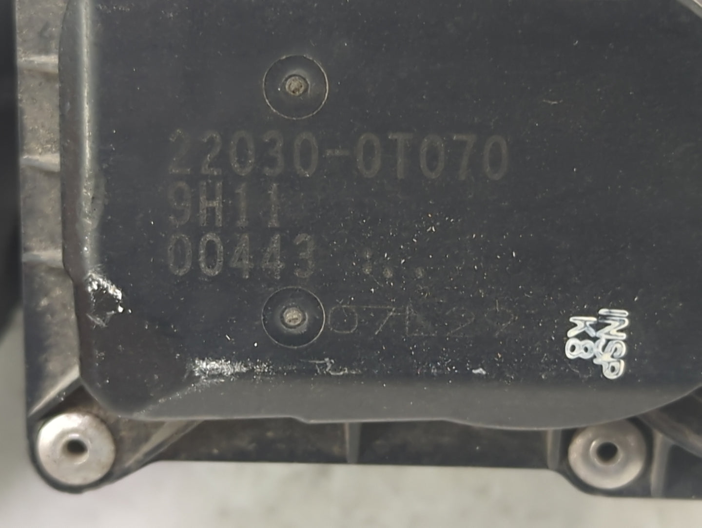 2010 Toyota Corolla Throttle Body P/N:22030-0T070 Fits OEM Used Auto Parts - Oemusedautoparts1.com