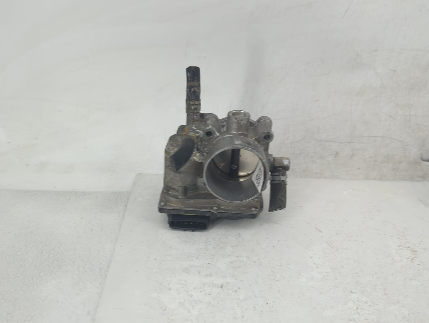 2010 Toyota Corolla Throttle Body Fits OEM Used Auto Parts - Oemusedautoparts1.com