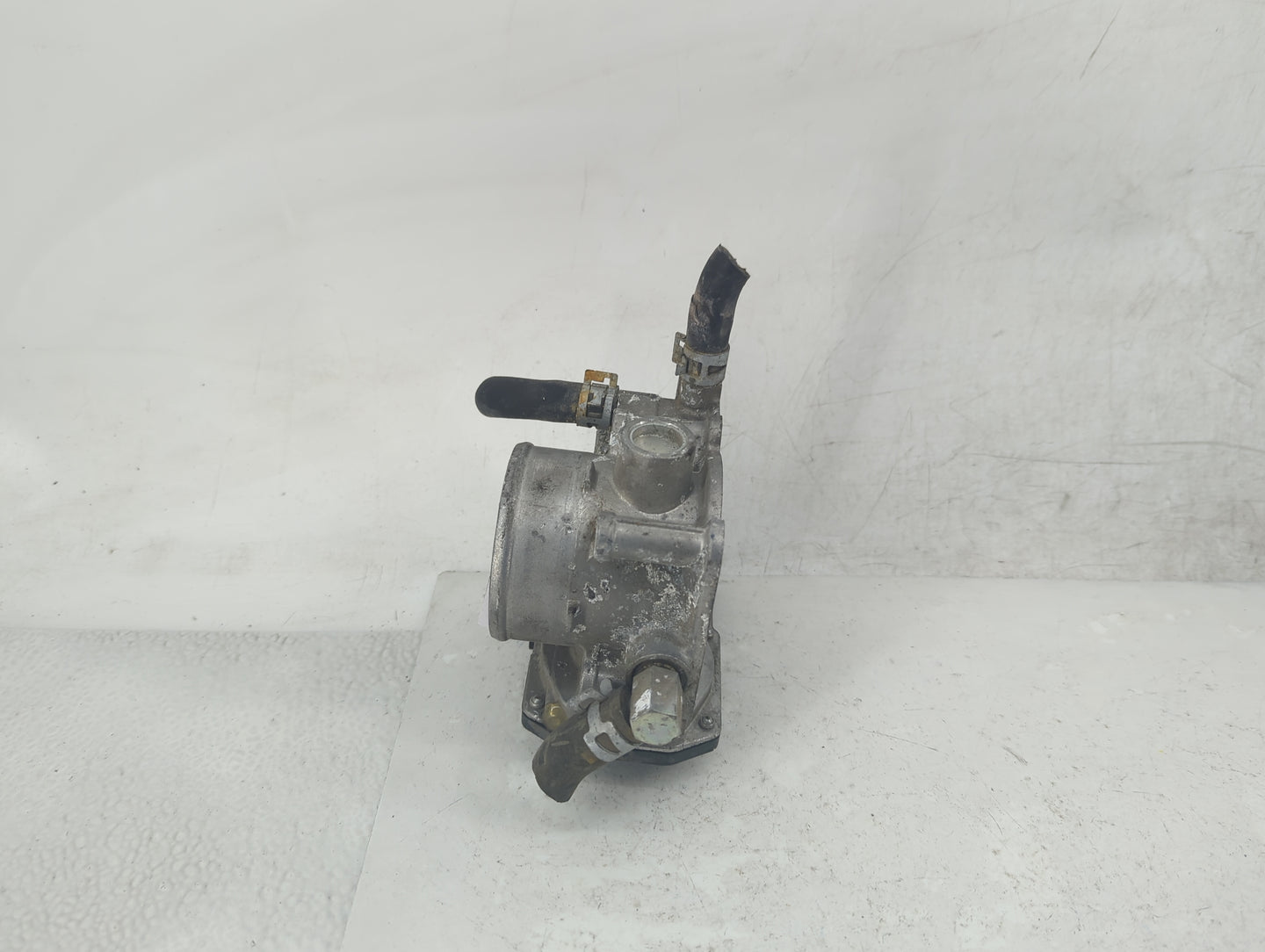 2010 Toyota Corolla Throttle Body Fits OEM Used Auto Parts - Oemusedautoparts1.com