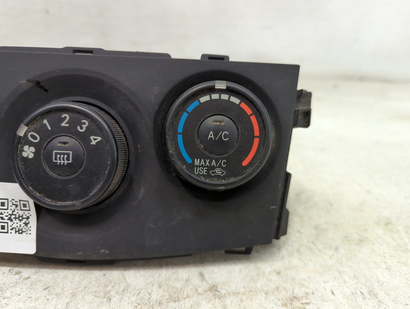 2009-2013 Toyota Corolla Climate Control Module Temperature AC/Heater Replacement P/N:645-0C06 12200 Fits OEM Used Auto Part