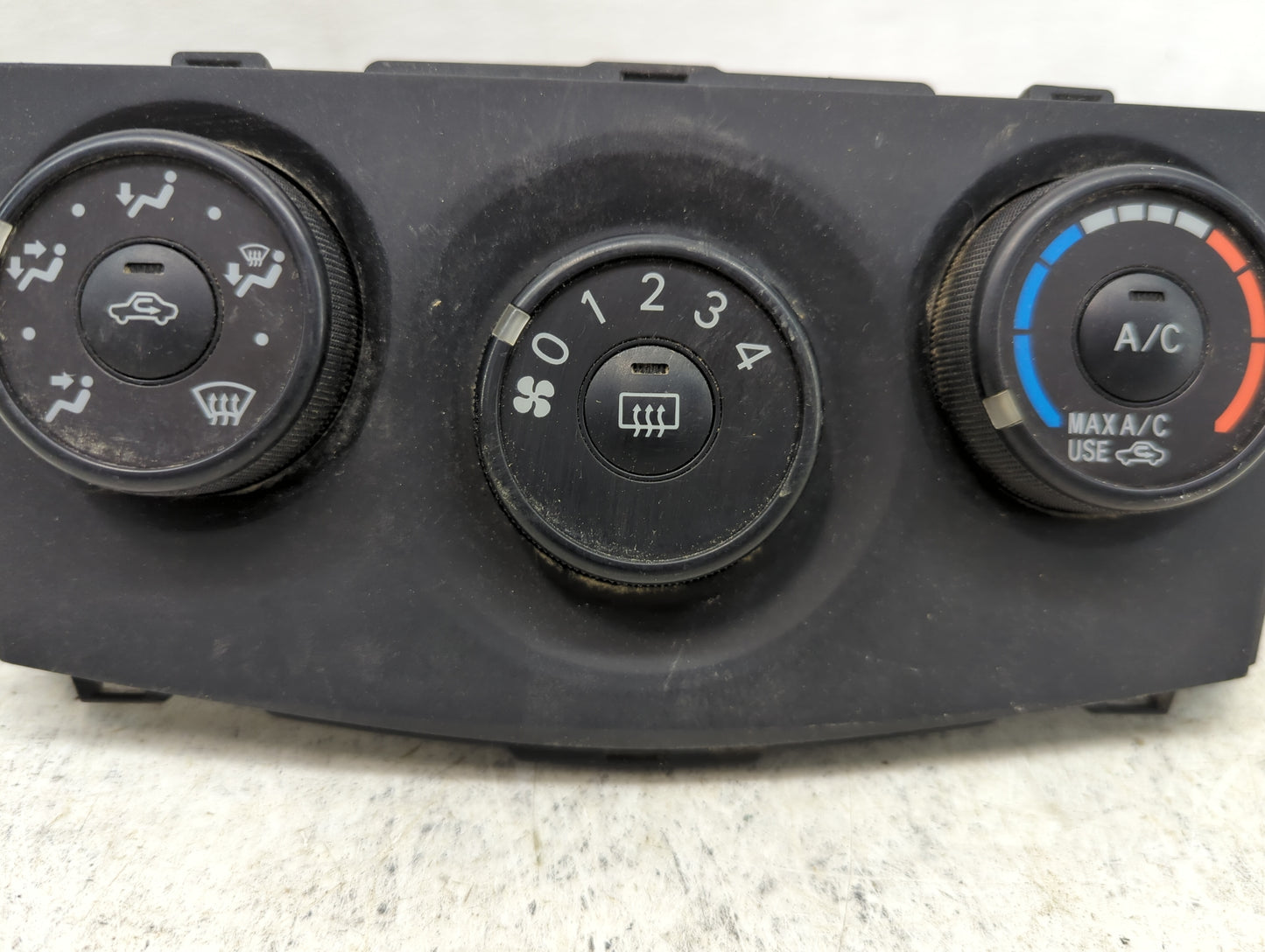 2010 Toyota Corolla Climate Control Module Temperature AC/Heater Replacement Fits OEM Used Auto Parts - Oemusedautoparts1.co