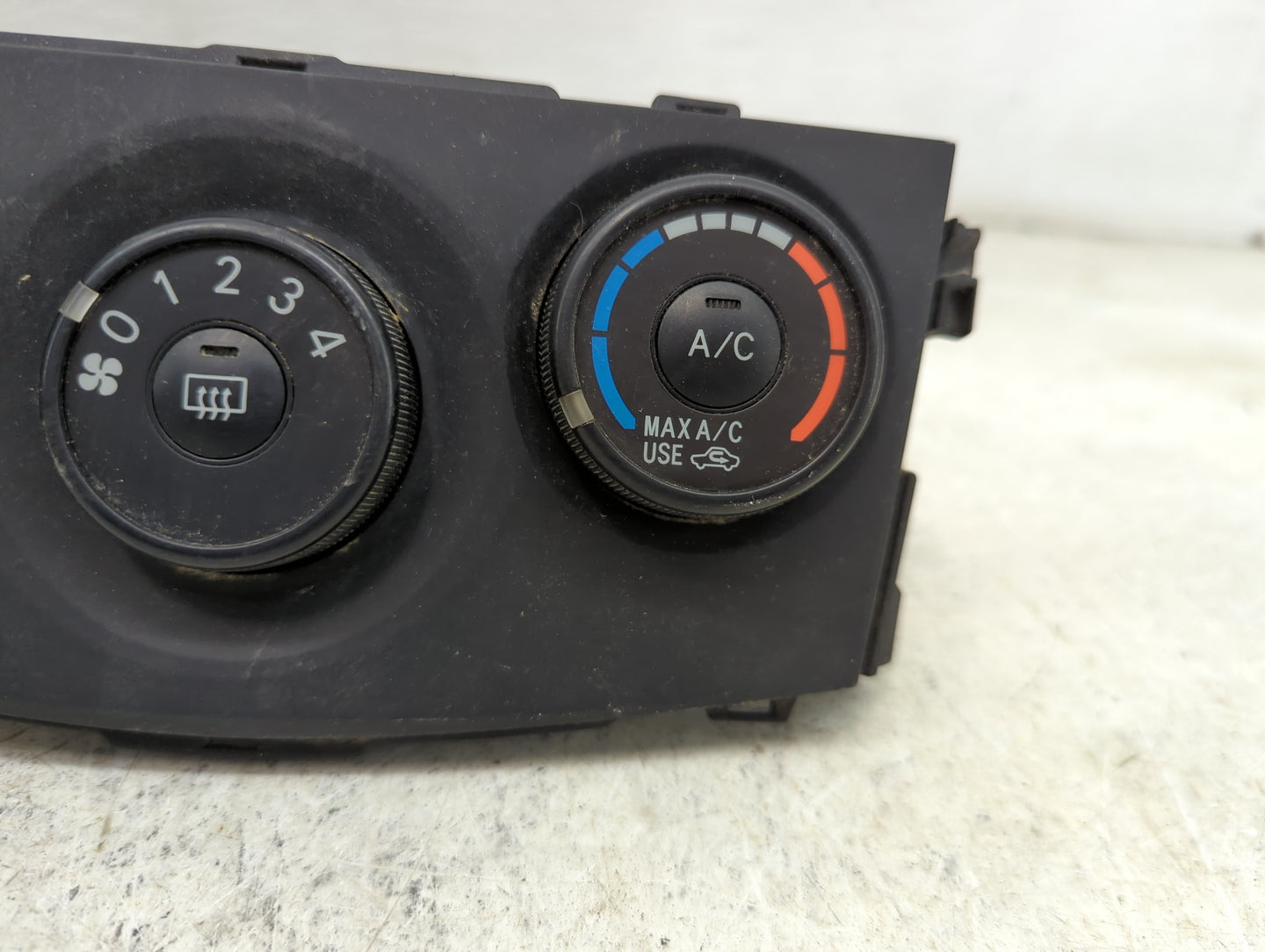 2010 Toyota Corolla Climate Control Module Temperature AC/Heater Replacement Fits OEM Used Auto Parts - Oemusedautoparts1.co