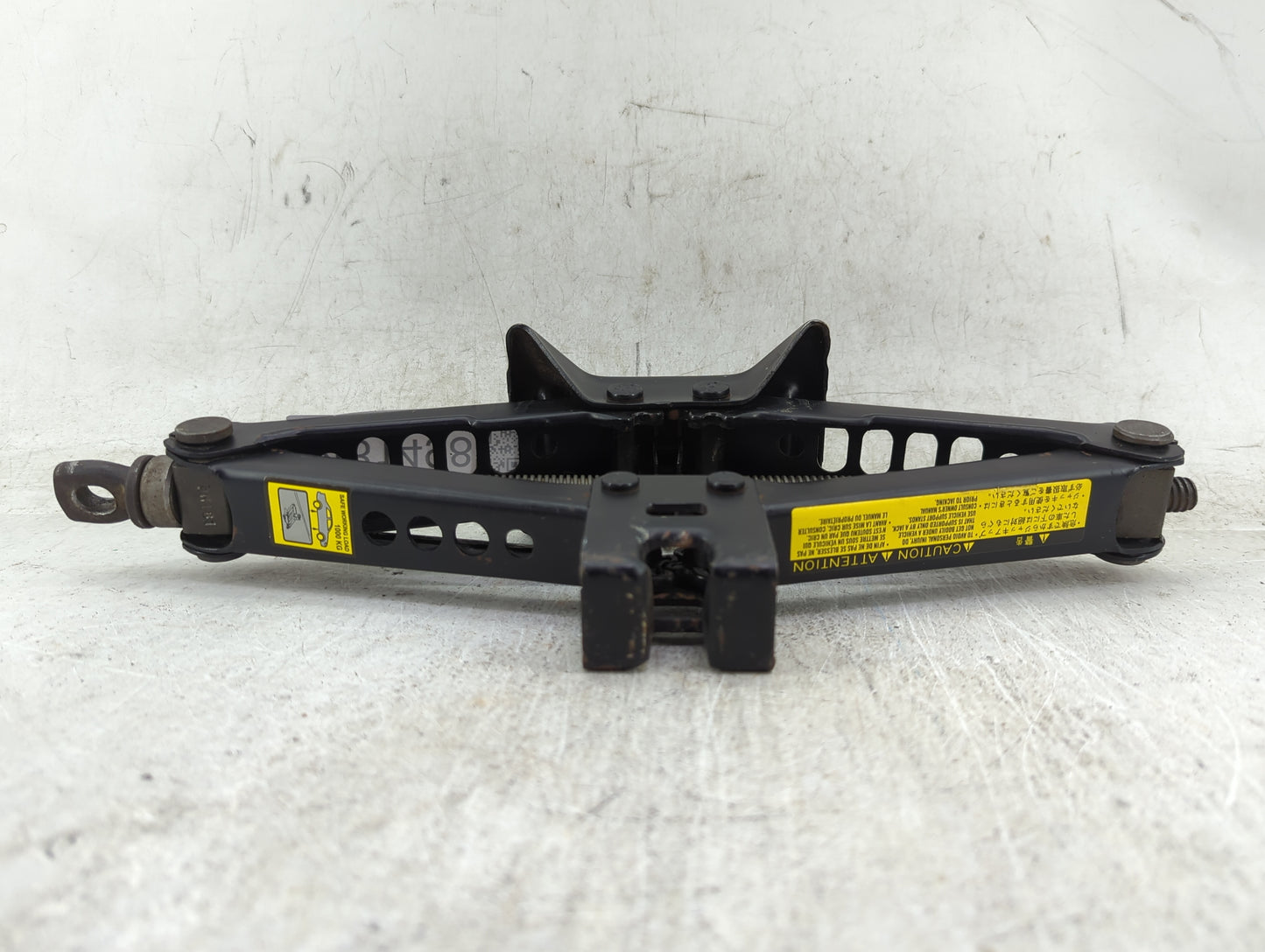 2010 Toyota Corolla Spare Scissor Car Jack 1431498 - Oemusedautoparts1.com