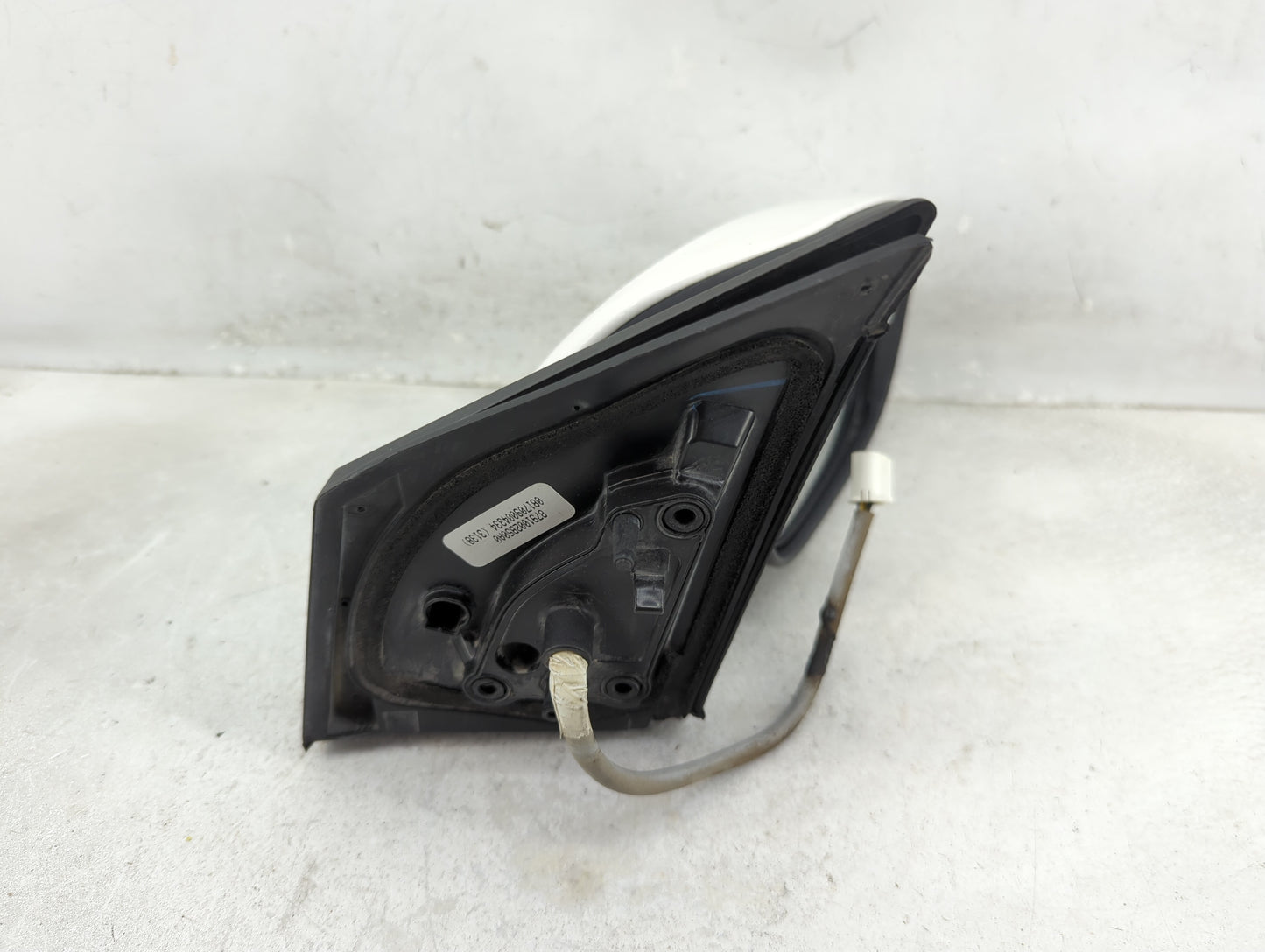 2009-2013 Toyota Corolla Passenger Side View Mirror - Right Door Mirror OEM Used - Oemusedautoparts1.com