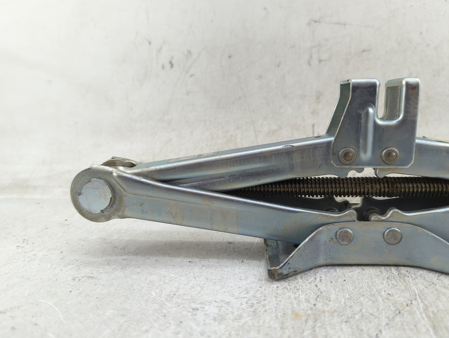2010 Toyota Corolla Spare Scissor Car Jack - Oemusedautoparts1.com