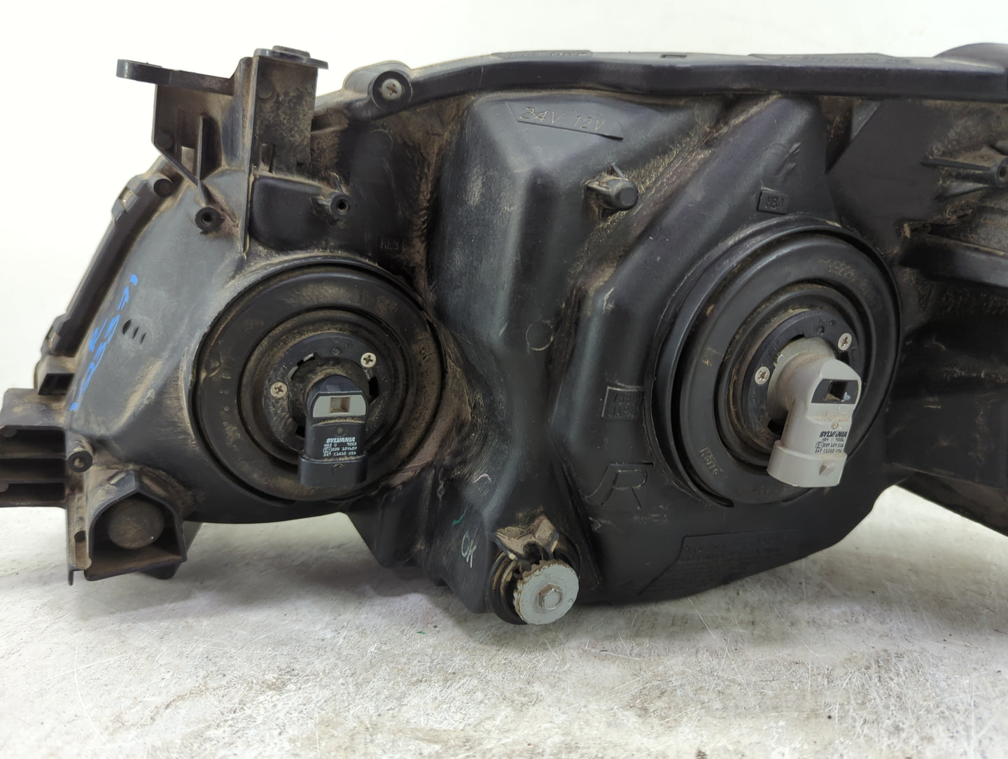 2009-2010 Toyota Corolla Driver Left Oem Head Light Headlight Lamp - Oemusedautoparts1.com
