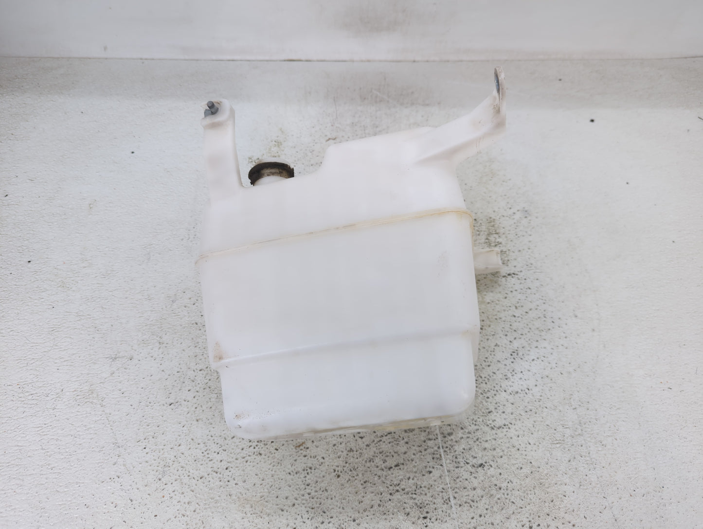 2009-2013 Toyota Corolla Windshield Washer Fluid Reservoir Bottle Oem - Oemusedautoparts1.com