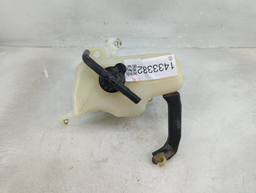 2009-2013 Toyota Corolla Radiator Coolant Overflow Expansion Tank Bottle - Oemusedautoparts1.com