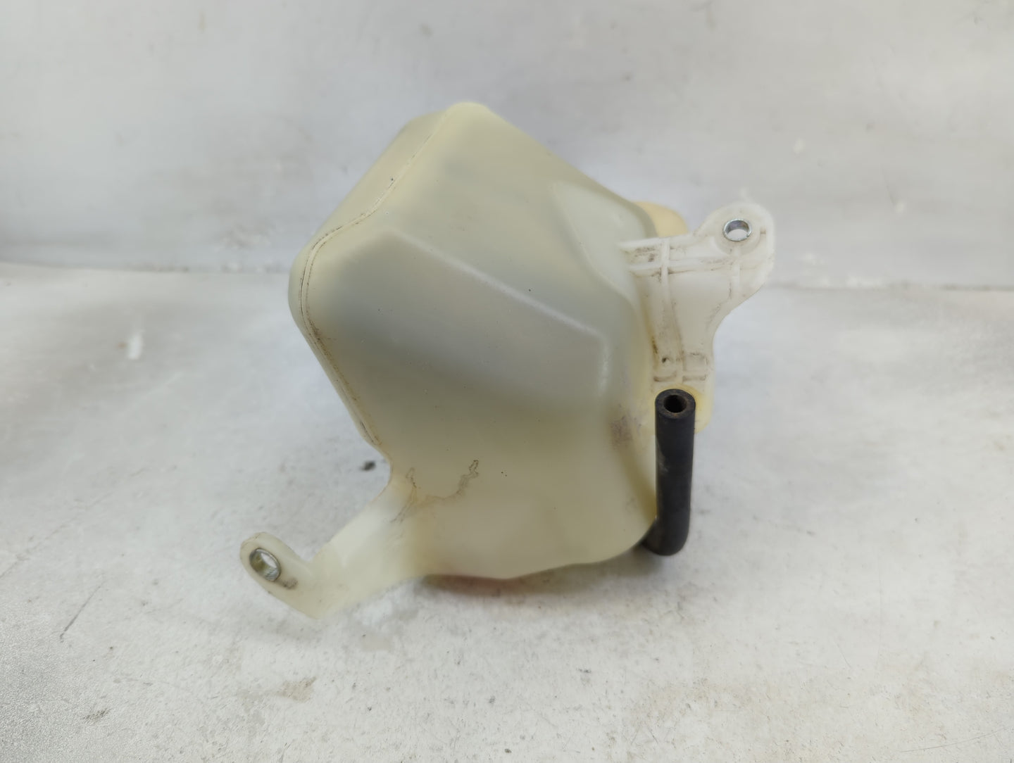 2009-2013 Toyota Corolla Radiator Coolant Overflow Expansion Tank Bottle 1433382 - Oemusedautoparts1.com