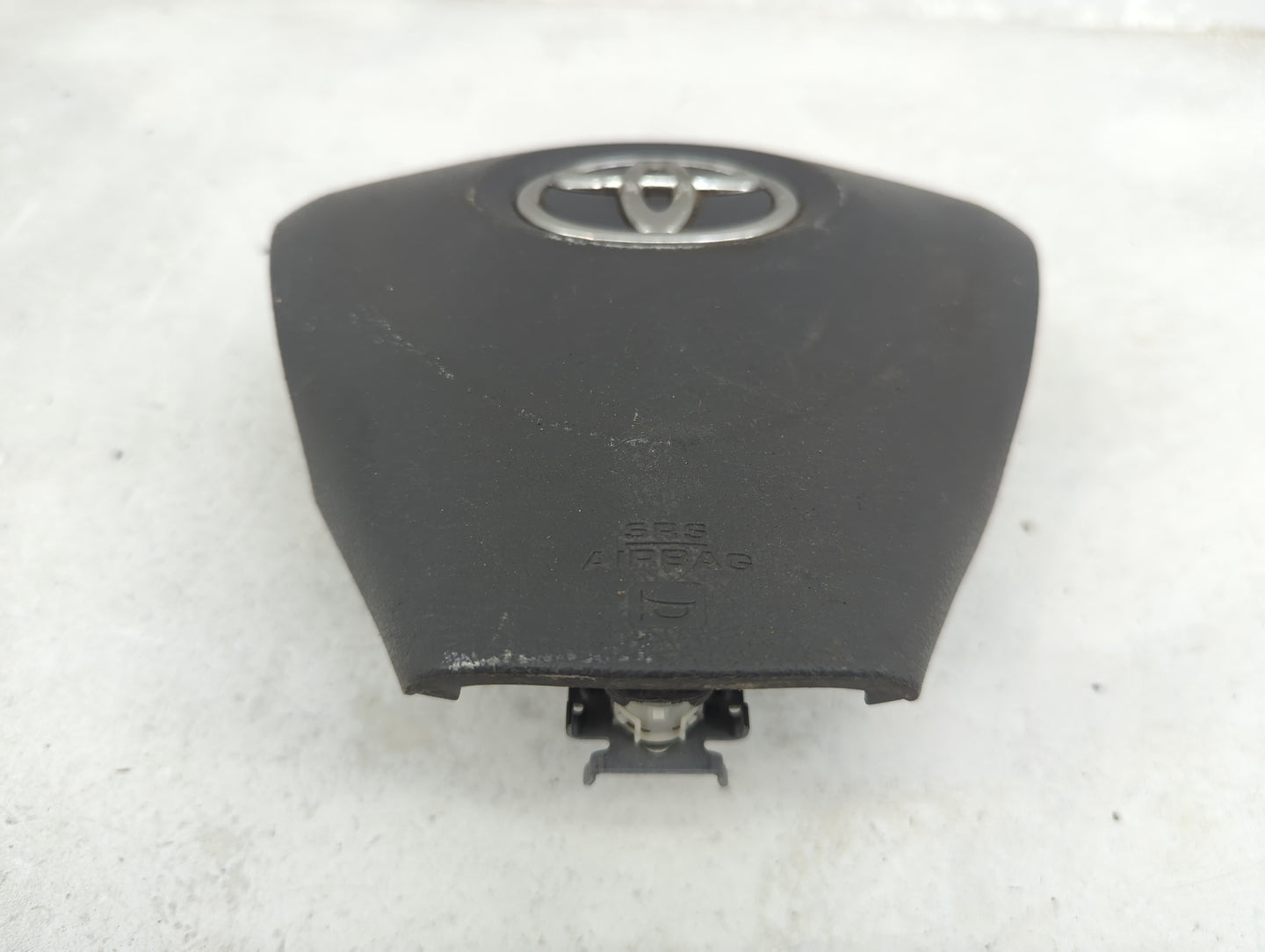 2010 Toyota Corolla Air Bag Driver Left Steering Wheel Mounted P/N:Z30M0365067 Fits OEM Used Auto Parts - Oemusedautoparts1.