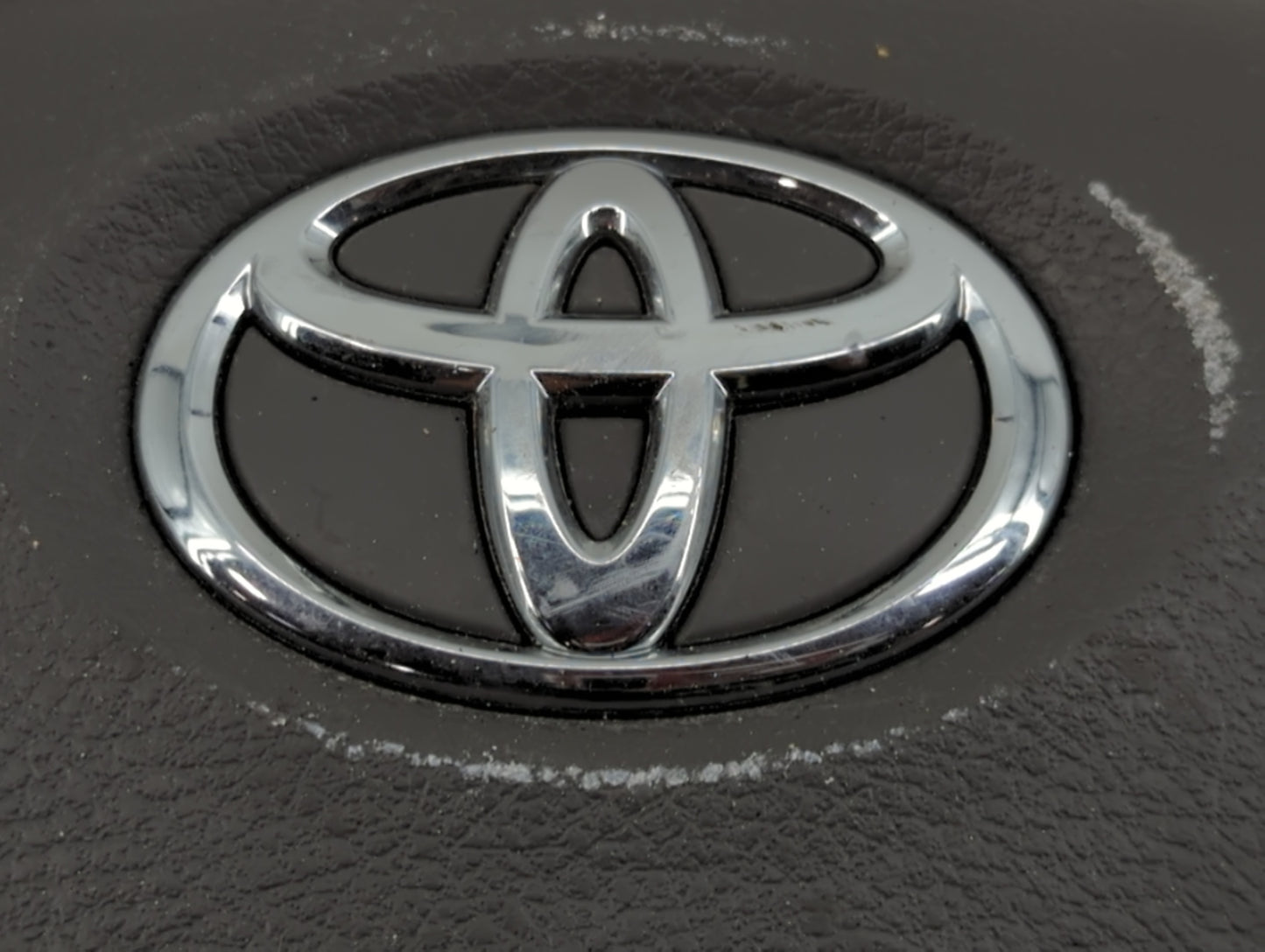 2010 Toyota Corolla Air Bag Driver Left Steering Wheel Mounted P/N:Z33G9259535 Fits OEM Used Auto Parts - Oemusedautoparts1.