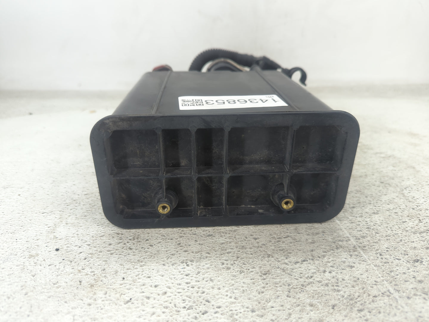 2010 Toyota Corolla Fuel Vapor Charcoal Canister - Oemusedautoparts1.com