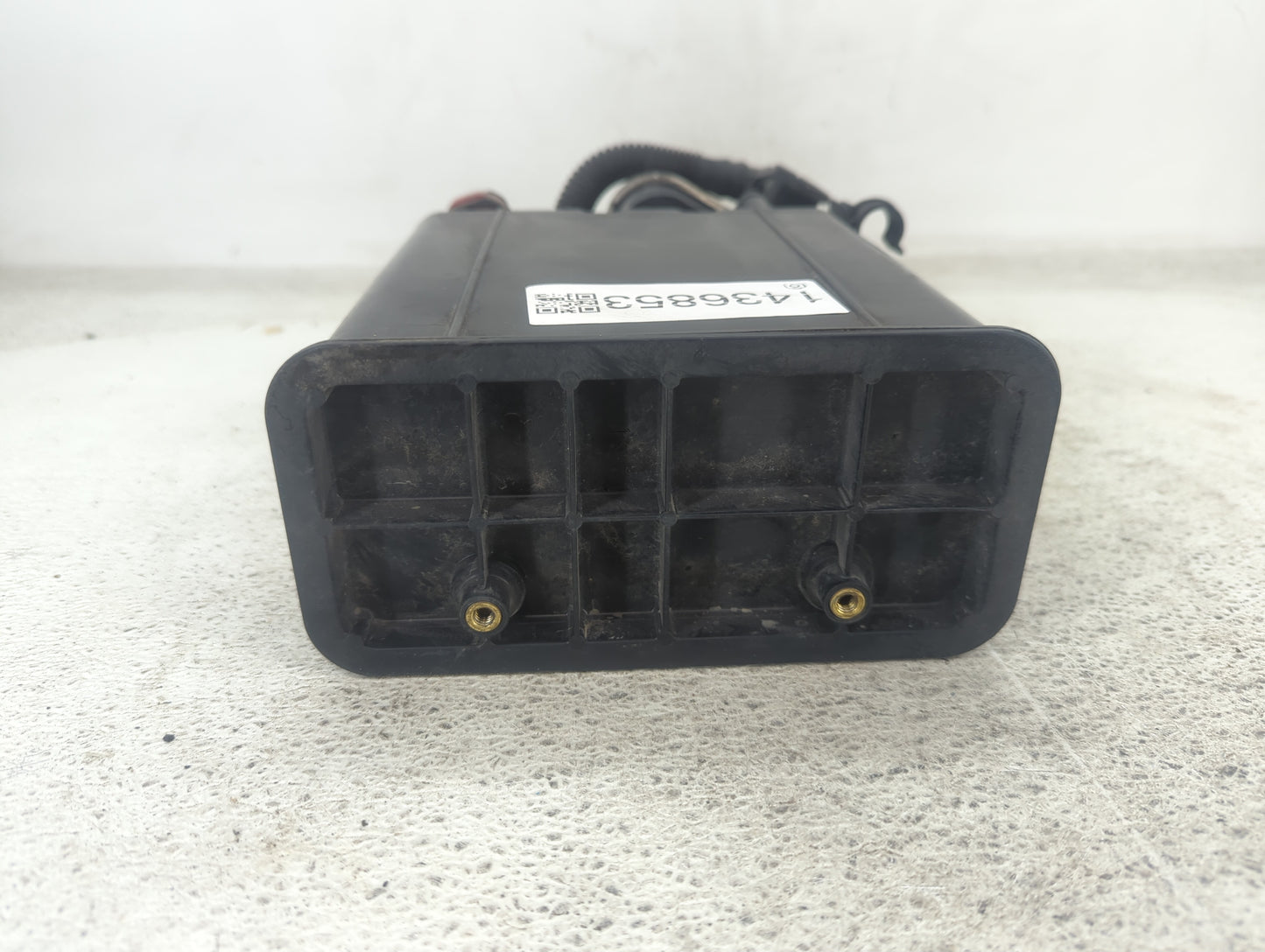 2010 Toyota Corolla Fuel Vapor Charcoal Canister - Oemusedautoparts1.com